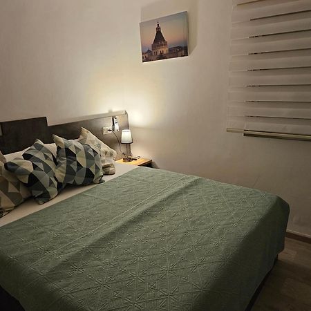 Maria'S Guesthouse - Uphill View Of Nazareth F 外观 照片