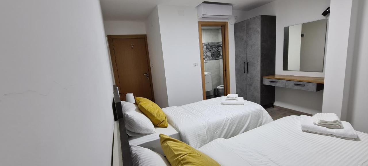 Maria'S Guesthouse - Uphill View Of Nazareth F 外观 照片