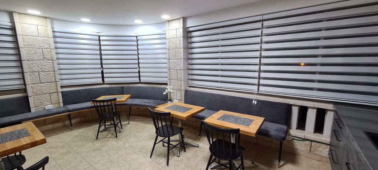 Maria'S Guesthouse - Uphill View Of Nazareth F 外观 照片