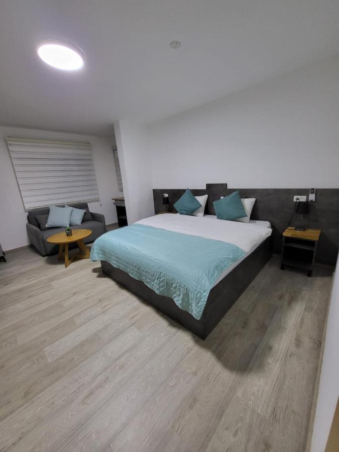 Maria'S Guesthouse - Uphill View Of Nazareth F 外观 照片