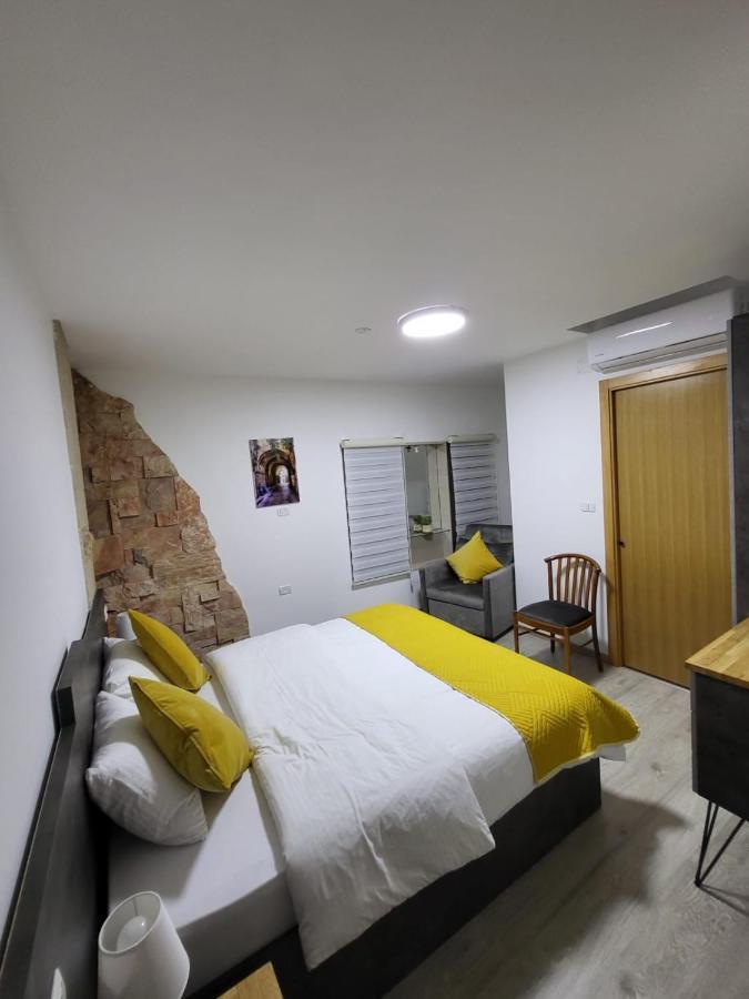 Maria'S Guesthouse - Uphill View Of Nazareth F 外观 照片