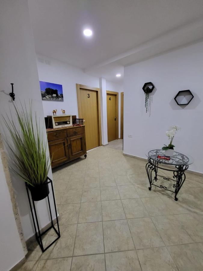 Maria'S Guesthouse - Uphill View Of Nazareth F 外观 照片