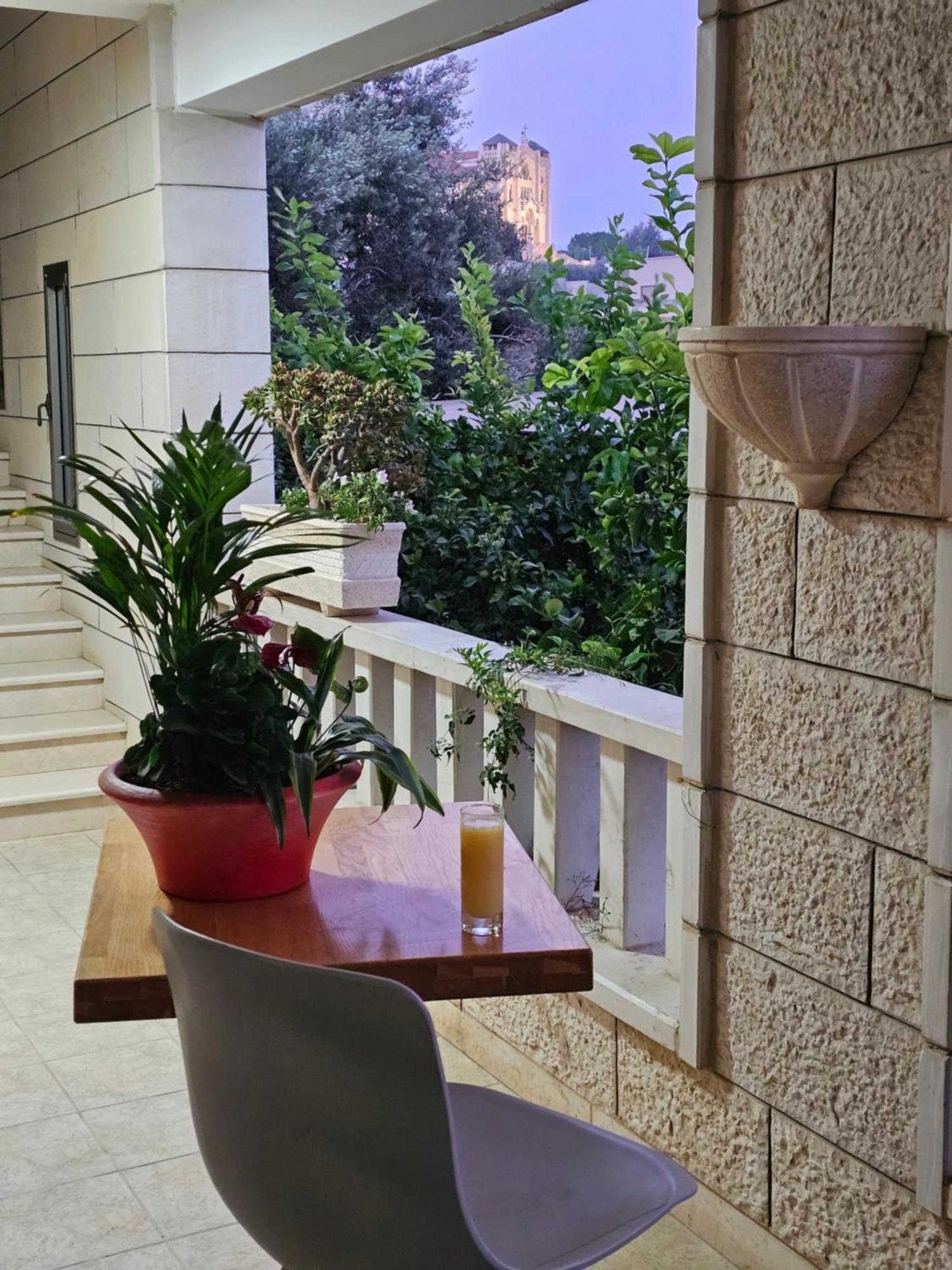Maria'S Guesthouse - Uphill View Of Nazareth F 外观 照片