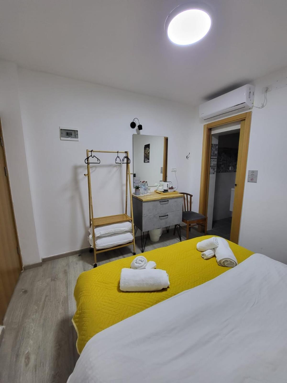 Maria'S Guesthouse - Uphill View Of Nazareth F 外观 照片