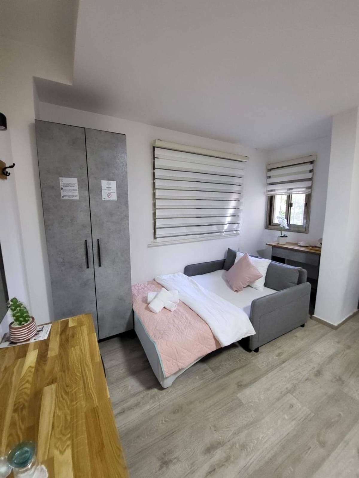 Maria'S Guesthouse - Uphill View Of Nazareth F 外观 照片